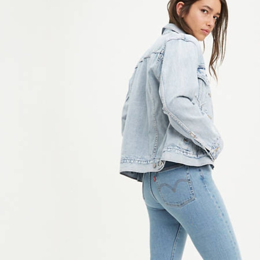 Levi's Wedgie Fit Jeans Size 26
